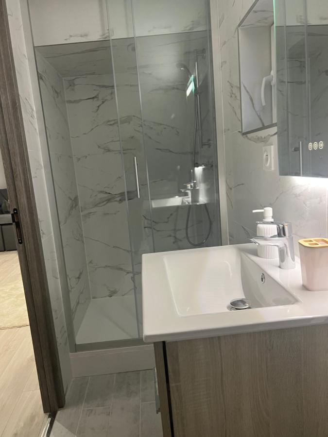 Home Prestige 21 Dijon Eksteriør bilde